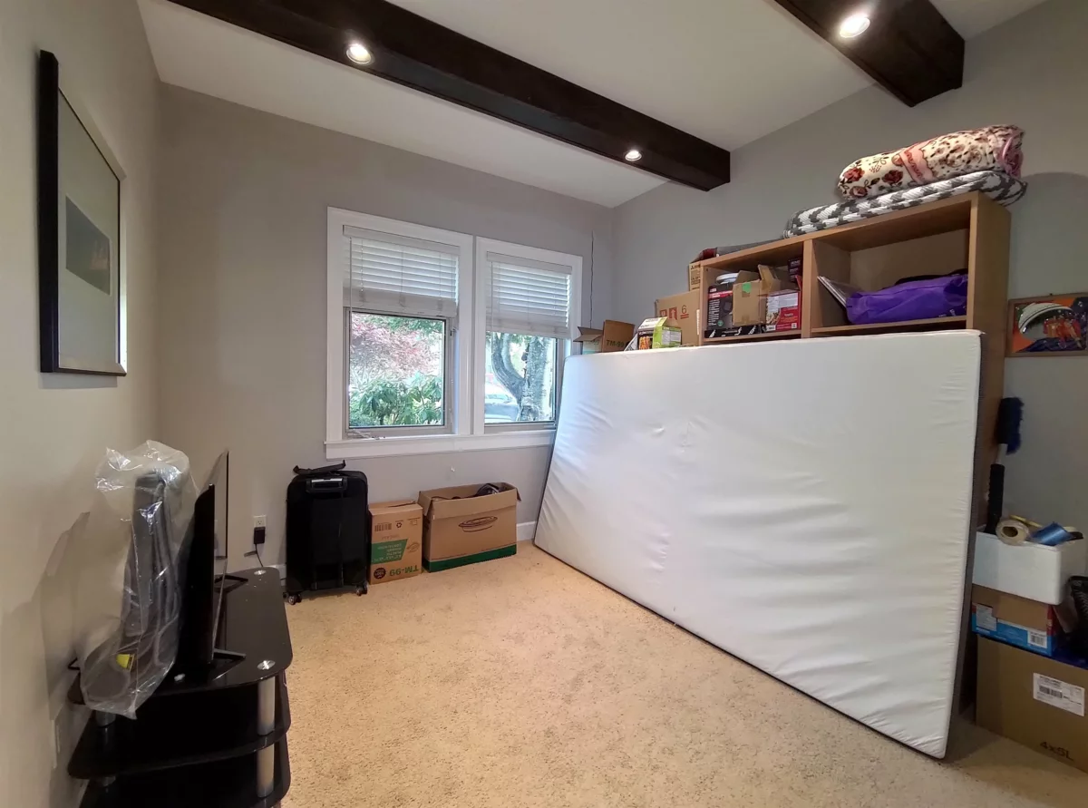 Breakfast Nook Photo of 3493 Applewood Drive, Abbotsford, BC