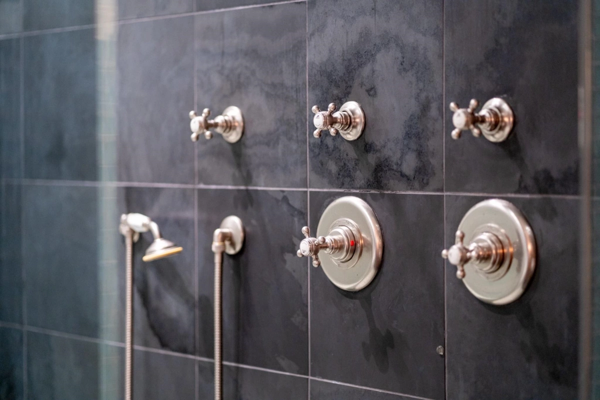 Hallway Photo of 614 2202 Gondola Way, Whistler, BC