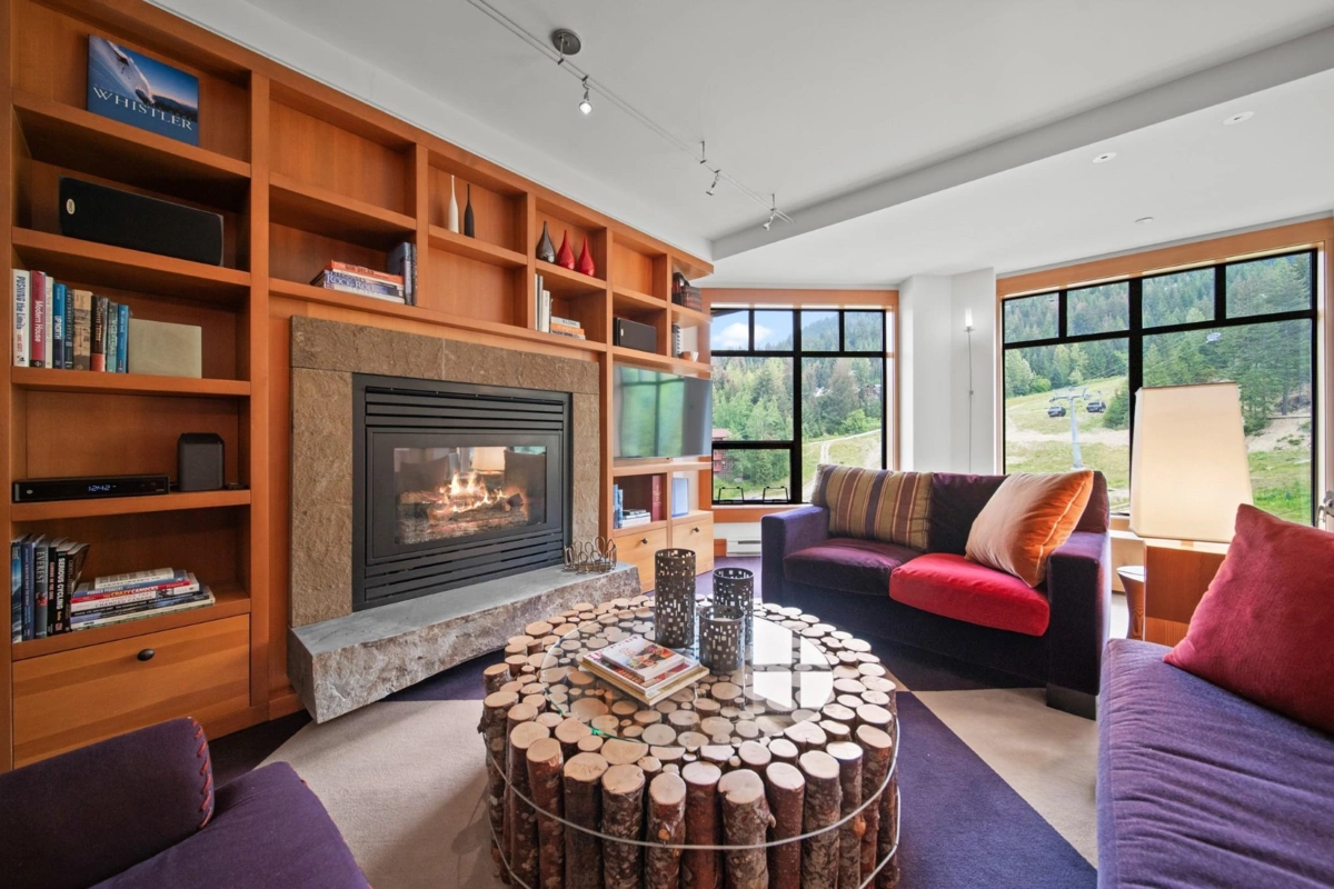Living Room Photo of 614 2202 Gondola Way, Whistler, BC