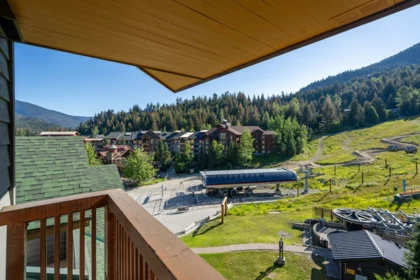 614 2202 Gondola Way, Whistler, BC, Whistler — Apartment/Condo for sale