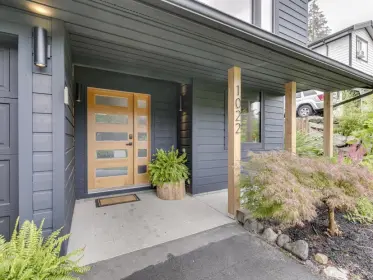 1022 Tobermory Way, Squamish, BC, Squamish — Single Family Residence for sale