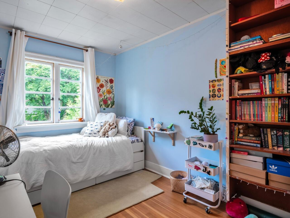 Primary Bedroom Photo of 1958 W 12th Avenue, Vancouver, BC