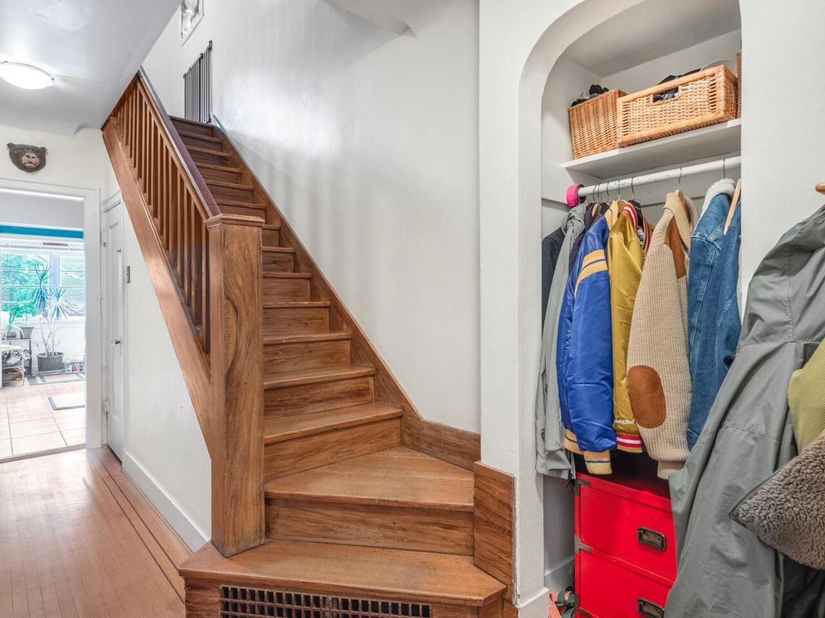 Walk-In Closet Photo of 1958 W 12th Avenue, Vancouver, BC