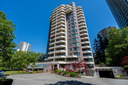 303 5790 Patterson Avenue, Burnaby, BC, Burnaby — Apartment/Condo for sale