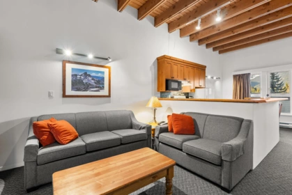 513 4200 Whistler Way, Whistler, BC, Whistler — Apartment/Condo for sale