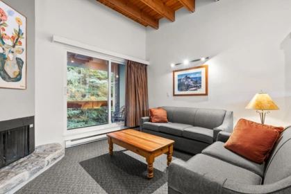 513 4200 Whistler Way, Whistler, BC, Whistler — Apartment/Condo for sale