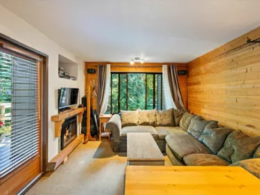 108 6850 Crabapple Drive, Whistler, BC, Whistler — Townhouse for sale