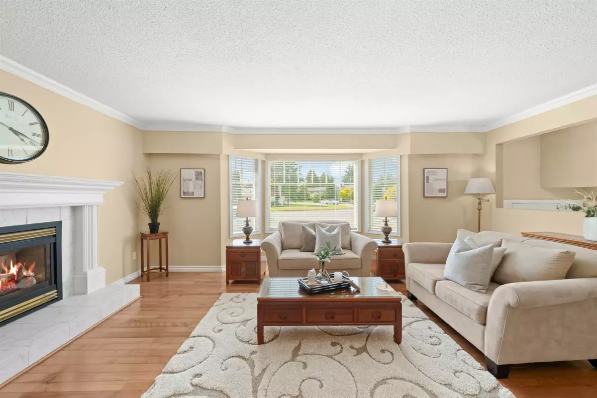 Family Room Photo of 5586 44 Avenue, Delta, BC