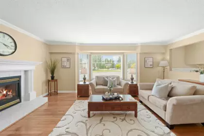 5586 44 Avenue, Delta, BC, Delta — Single Family Residence for sale