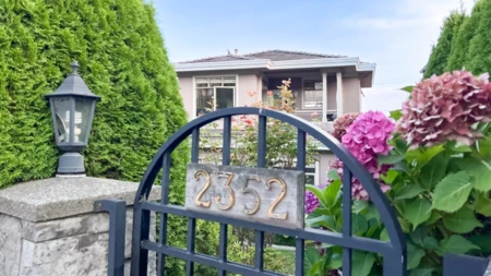 2352 Marine Drive, West Vancouver, BC, West Vancouver — Half Duplex for sale