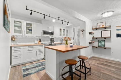 101 1435 Nelson Street, Vancouver, BC, Vancouver — Apartment/Condo for sale