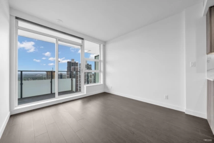 3504 13768 100 Avenue, Surrey, BC, Surrey — Apartment/Condo for sale