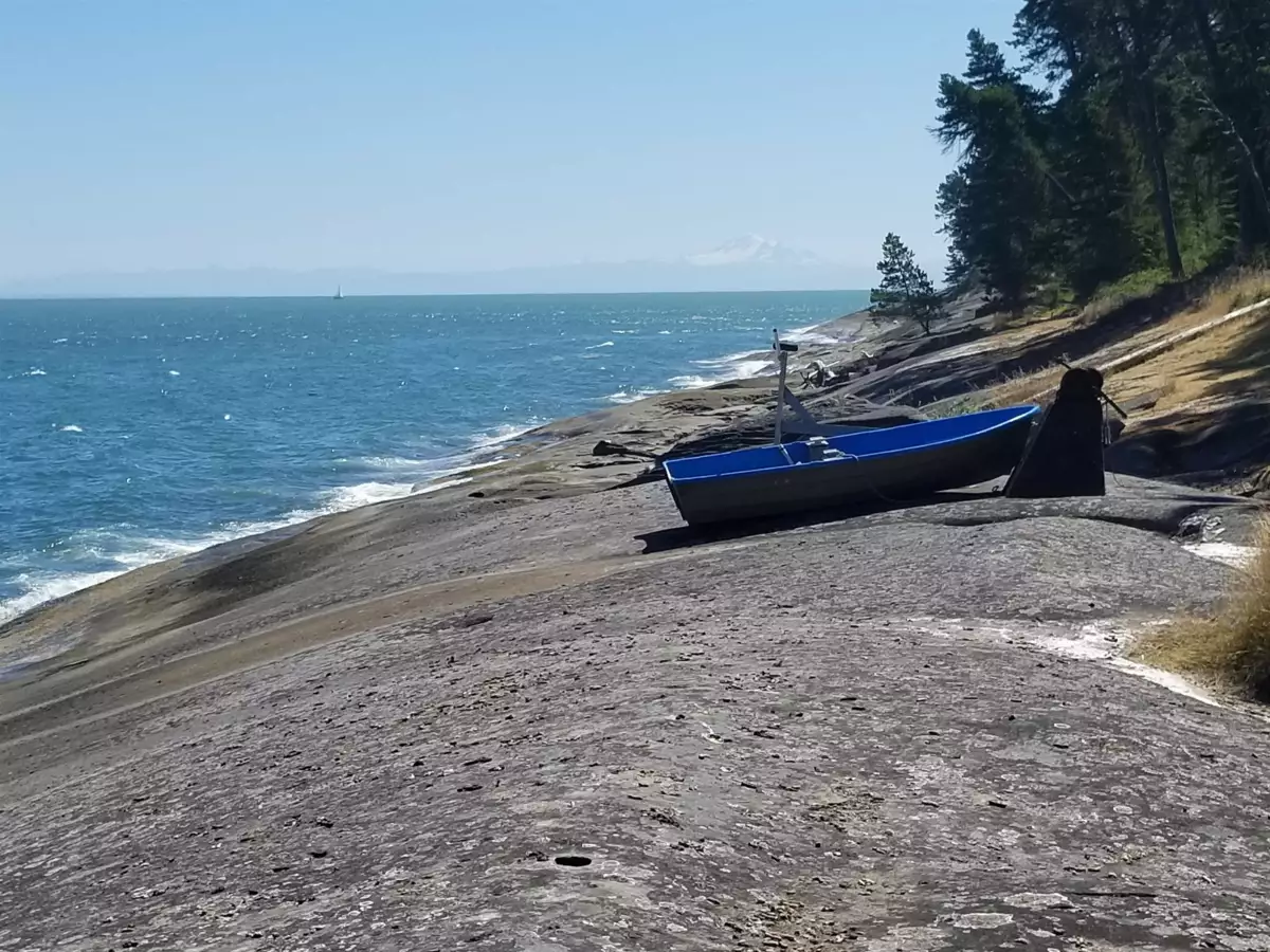 Living Room Photo of 1974 Ellis Road, Galiano Island, BC