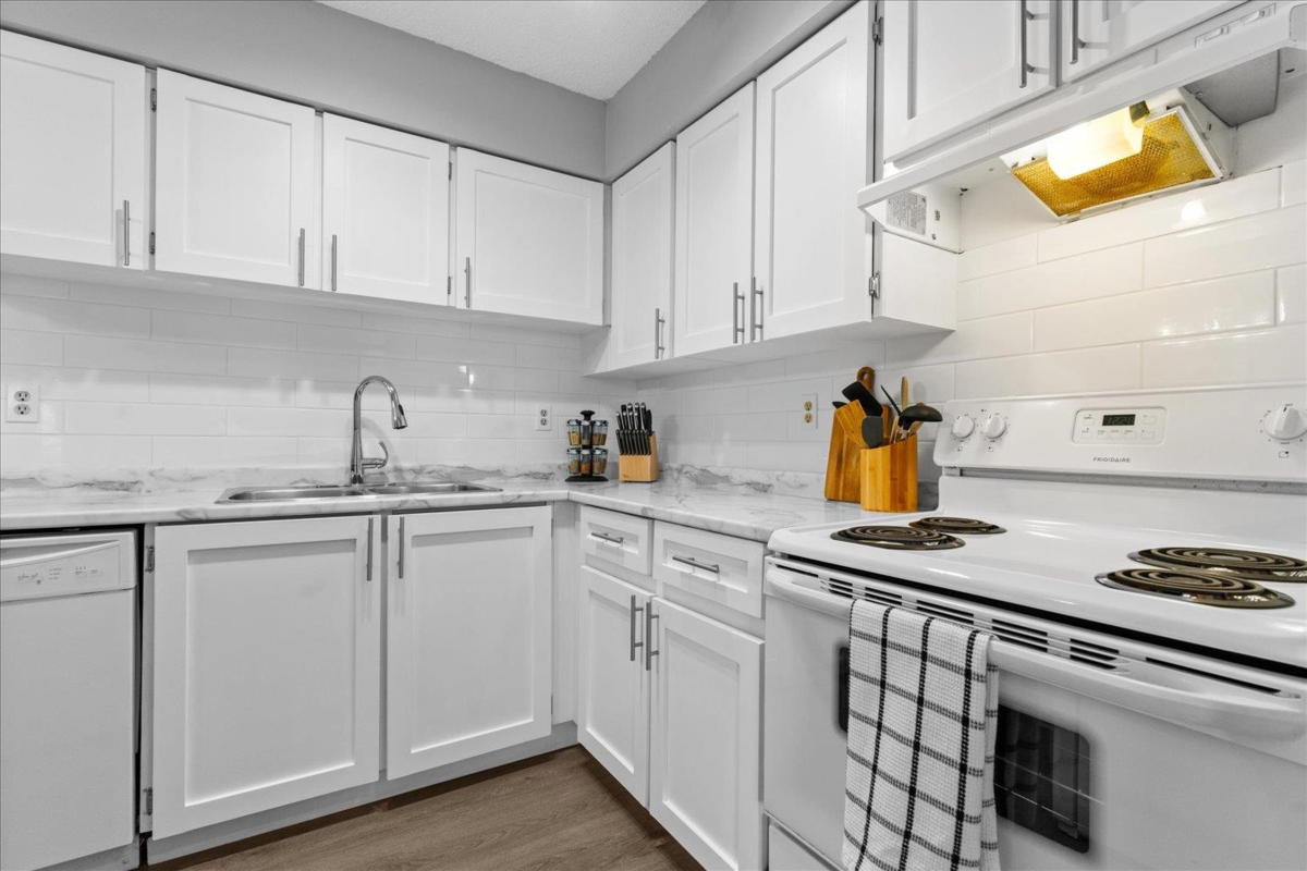 Pantry Photo of 307 45598 Mcintosh Drive, Chilliwack, BC