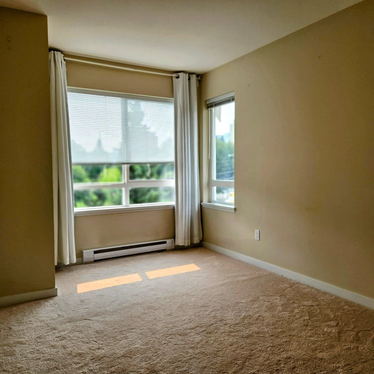 Guest Bathroom Photo of 11 9333 Ferndale Road, Richmond, BC