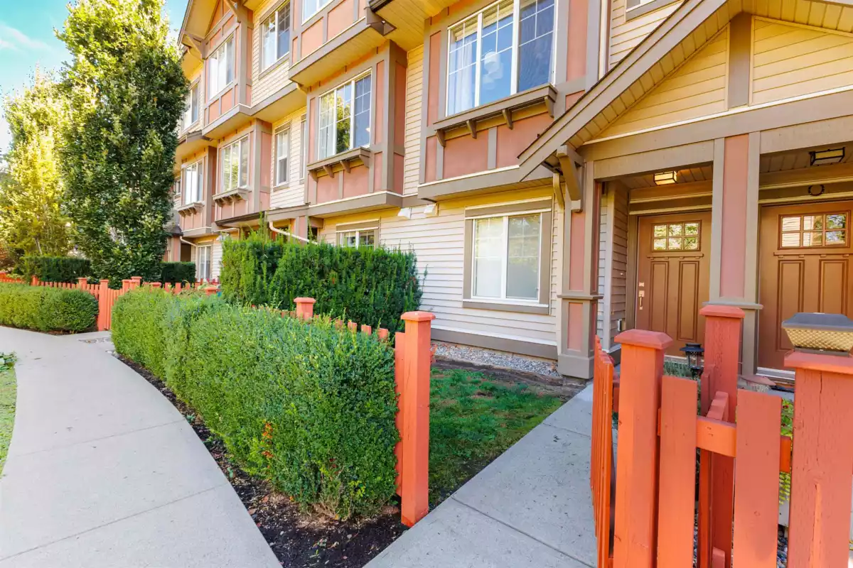 Family Room Photo of 17 10151 240th Street, Maple Ridge, BC