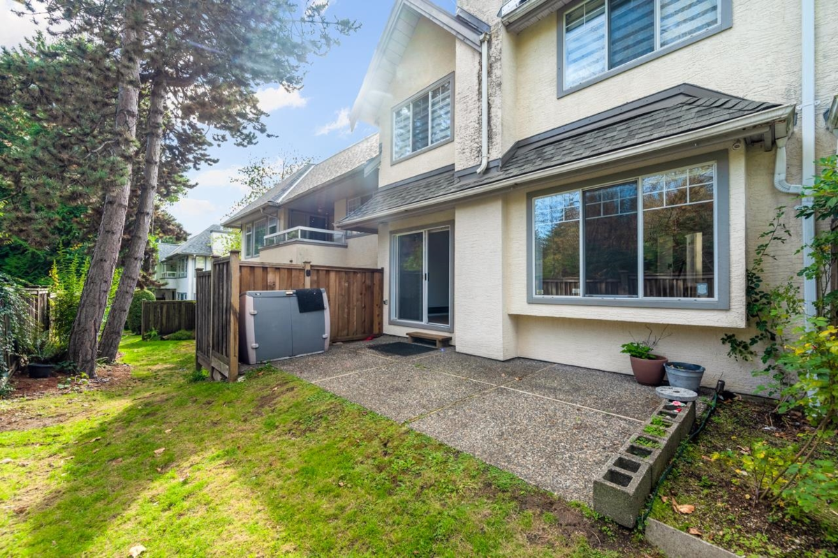 Laundry Room Photo of 40 6511 Chambord Place, Vancouver, BC