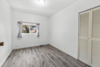 Guest Bathroom Photo of 20258 Ospring Street, Maple Ridge, BC