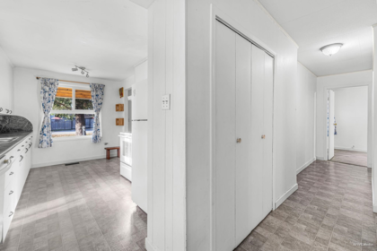Primary Bathroom Photo of 20258 Ospring Street, Maple Ridge, BC