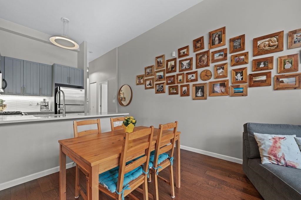 Breakfast Nook Photo of 103 170 W 1st Street, North Vancouver, BC