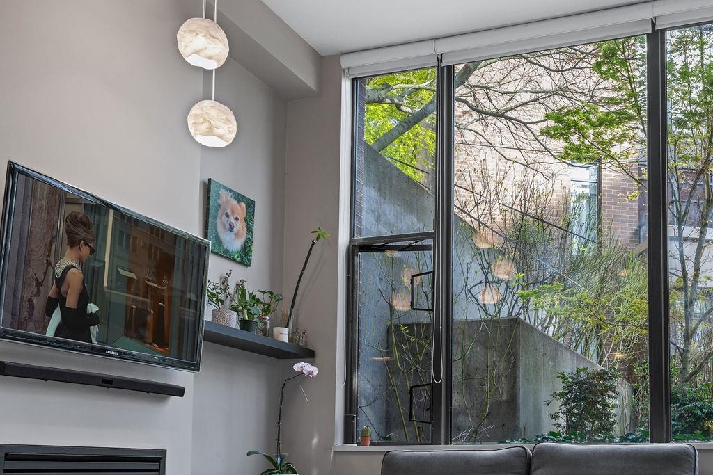 Kitchen Island Photo of 103 170 W 1st Street, North Vancouver, BC