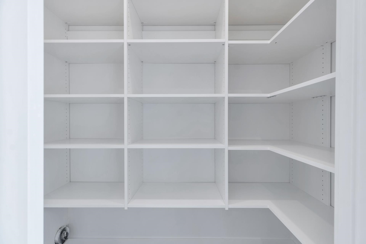 Garage Interior Photo of 2284 Mouldstade Road, Abbotsford, BC