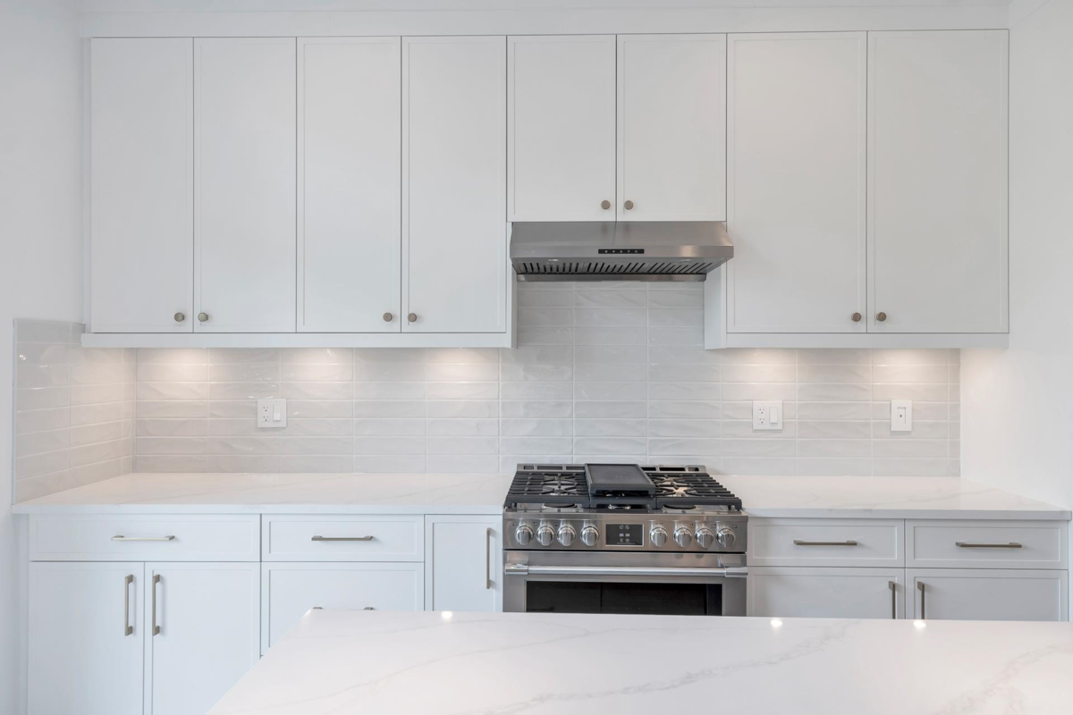 Laundry Room Photo of 2284 Mouldstade Road, Abbotsford, BC