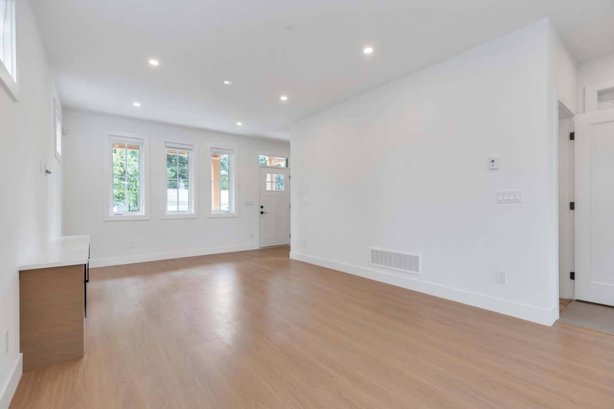 Loft / Bonus Room Photo of 2284 Mouldstade Road, Abbotsford, BC