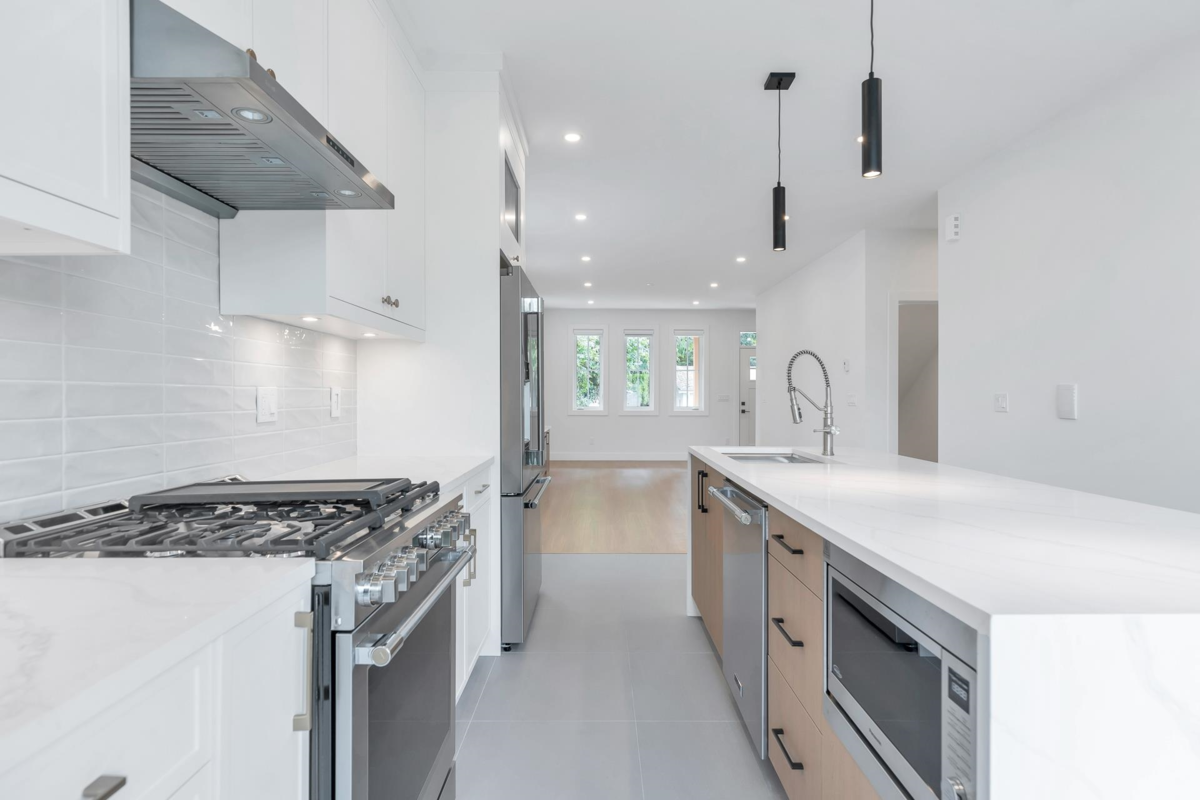 Pantry Photo of 2284 Mouldstade Road, Abbotsford, BC