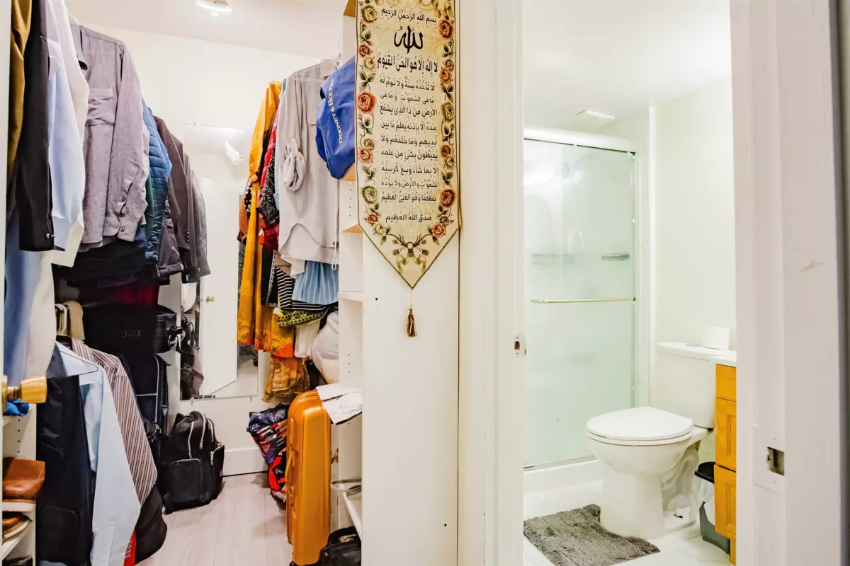 Hallway Photo of 202 11901 89a Avenue, Delta, BC