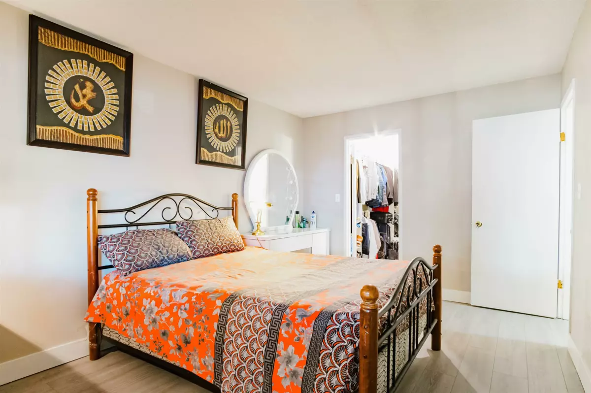 Staircase Photo of 202 11901 89a Avenue, Delta, BC