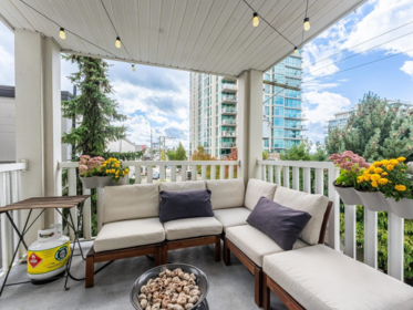 218 147 E 1st Street, North Vancouver, BC, North Vancouver — Apartment/Condo for sale