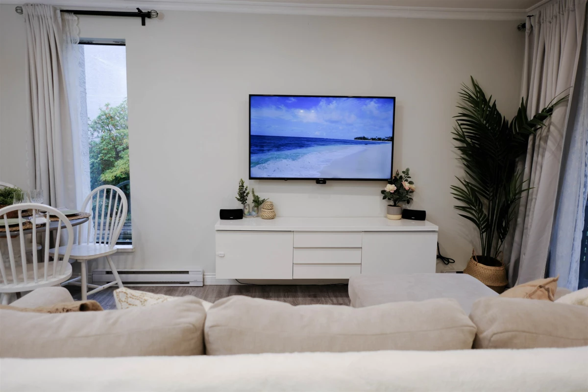 Staircase Photo of 19 365 Ginger Drive, New Westminster, BC