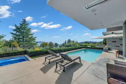 4313 Rockridge Road, West Vancouver, BC, West Vancouver — Single Family Residence for sale