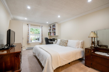 Basement Recreation Room Photo of 3 6537 138 Street, Surrey, BC