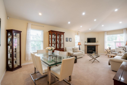 Kitchen Photo of 3 6537 138 Street, Surrey, BC