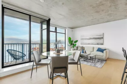 3901 128 W Cordova Street, Vancouver, BC, Vancouver — Apartment/Condo for sale