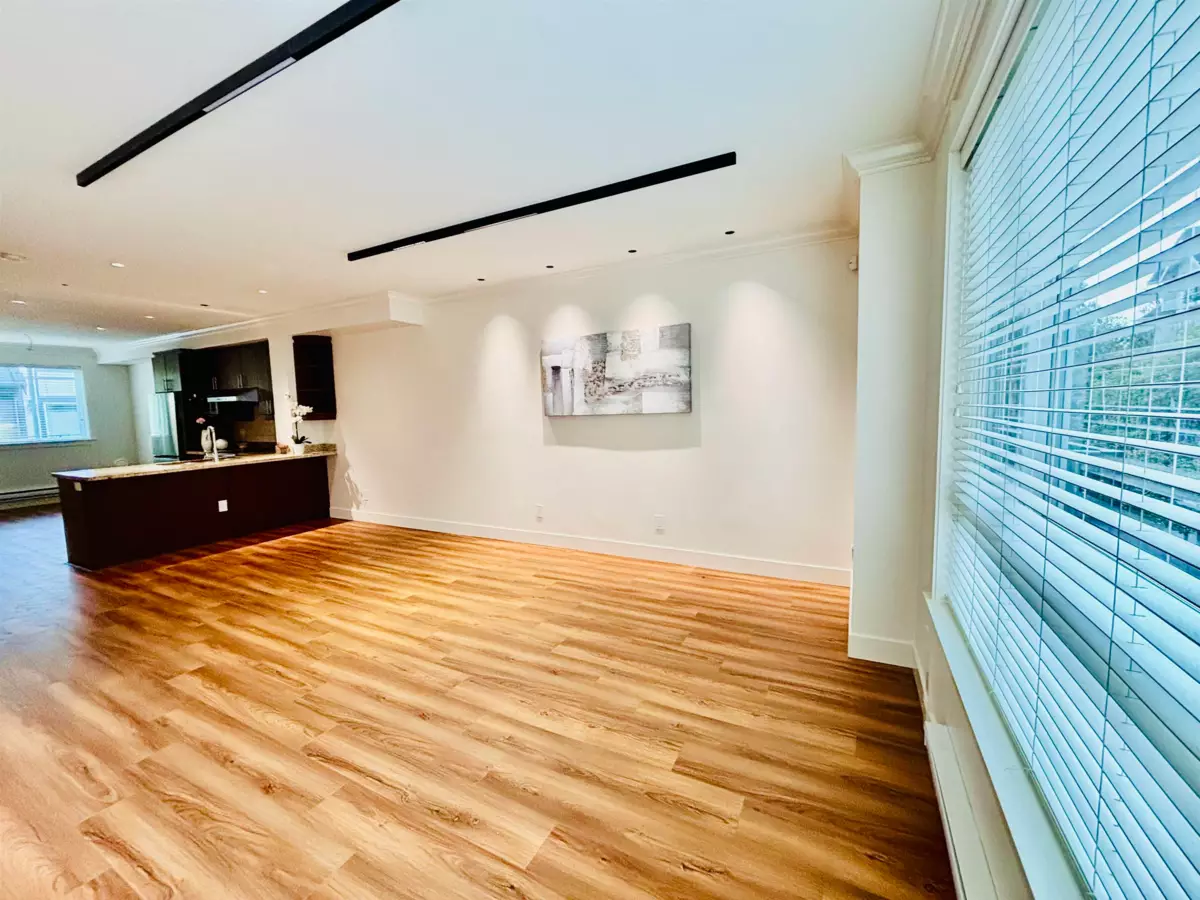 Family Room Photo of 11 9391 Alberta Road, Richmond, BC