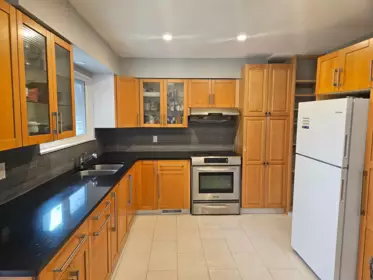 Guest Bathroom Photo of 8372 116 Street, Delta, BC