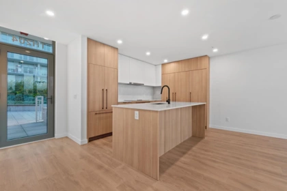 Kitchen Photo of 204 10225 Whalley Boulevard, Surrey, BC