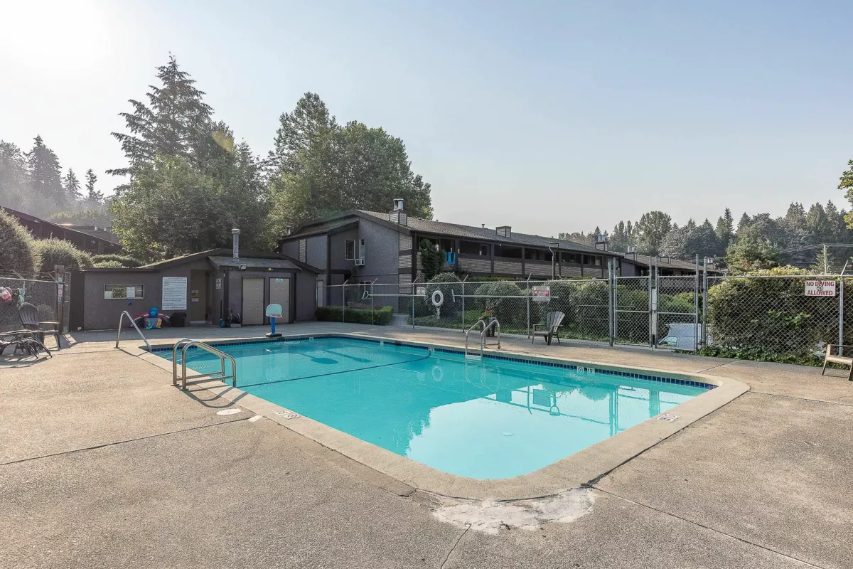 Hot Tub / Spa Photo of 514 34909 Old Yale Road, Abbotsford, BC