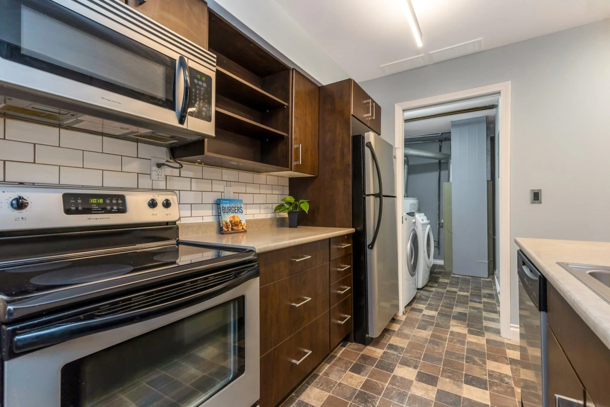 Living Room Photo of 514 34909 Old Yale Road, Abbotsford, BC