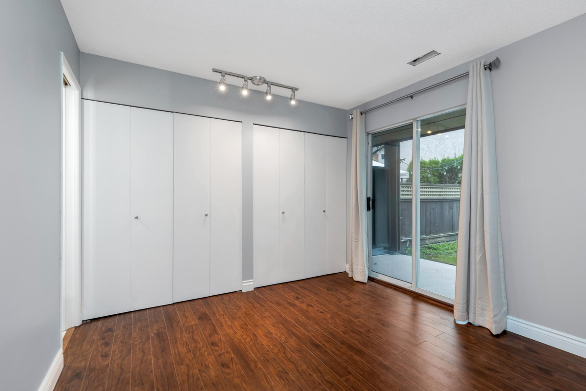 Office / Den Photo of 514 34909 Old Yale Road, Abbotsford, BC