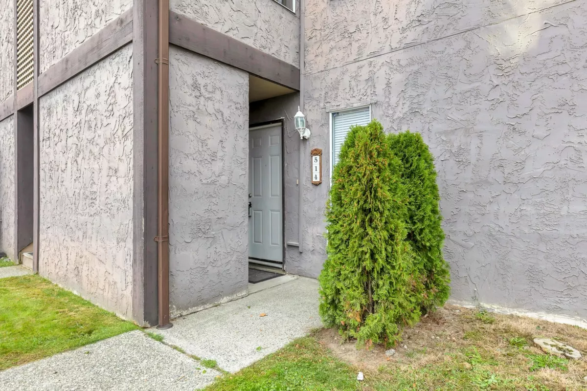 Street View Photo of 514 34909 Old Yale Road, Abbotsford, BC