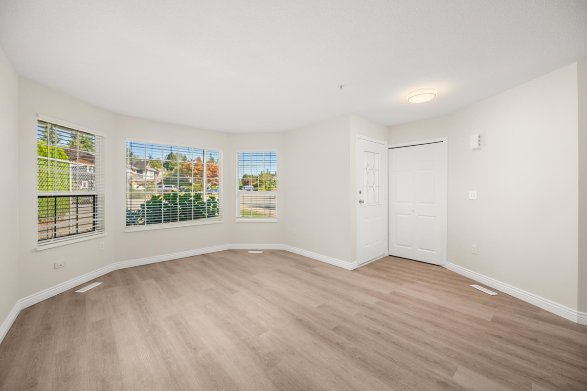 Dining Area Photo of 12453 189a Street, Pitt Meadows, BC
