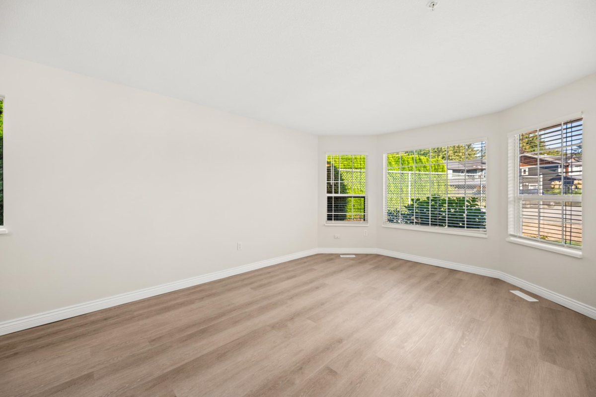 Kitchen Photo of 12453 189a Street, Pitt Meadows, BC