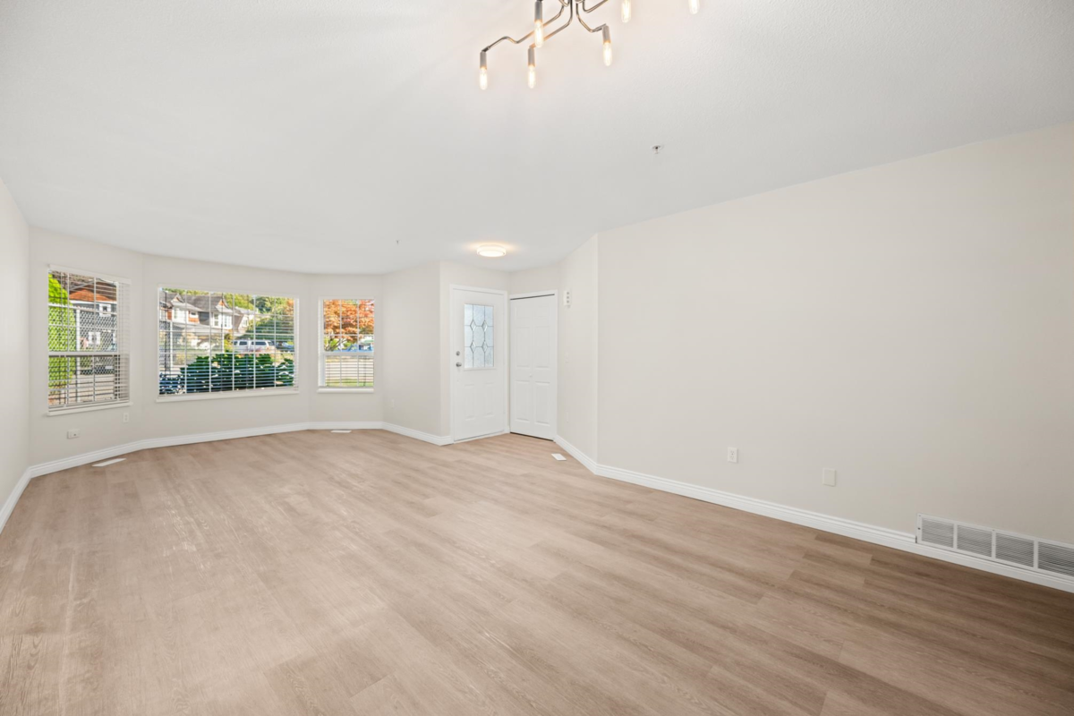 Primary Bedroom Photo of 12453 189a Street, Pitt Meadows, BC