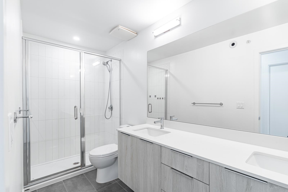 Guest Bathroom Photo of 4306A Cormorant Way, Tsawwassen, BC