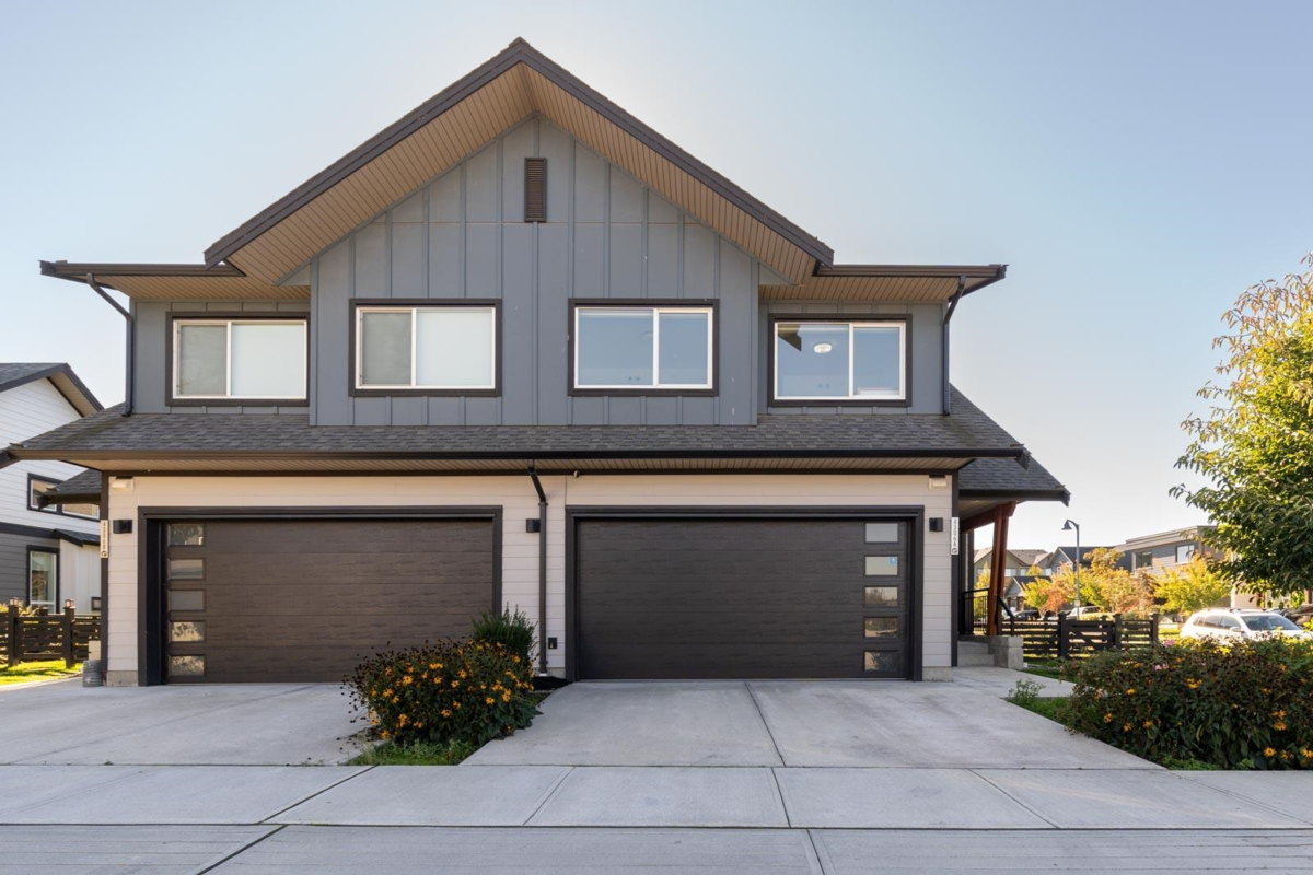 Living Room Photo of 4306A Cormorant Way, Tsawwassen, BC