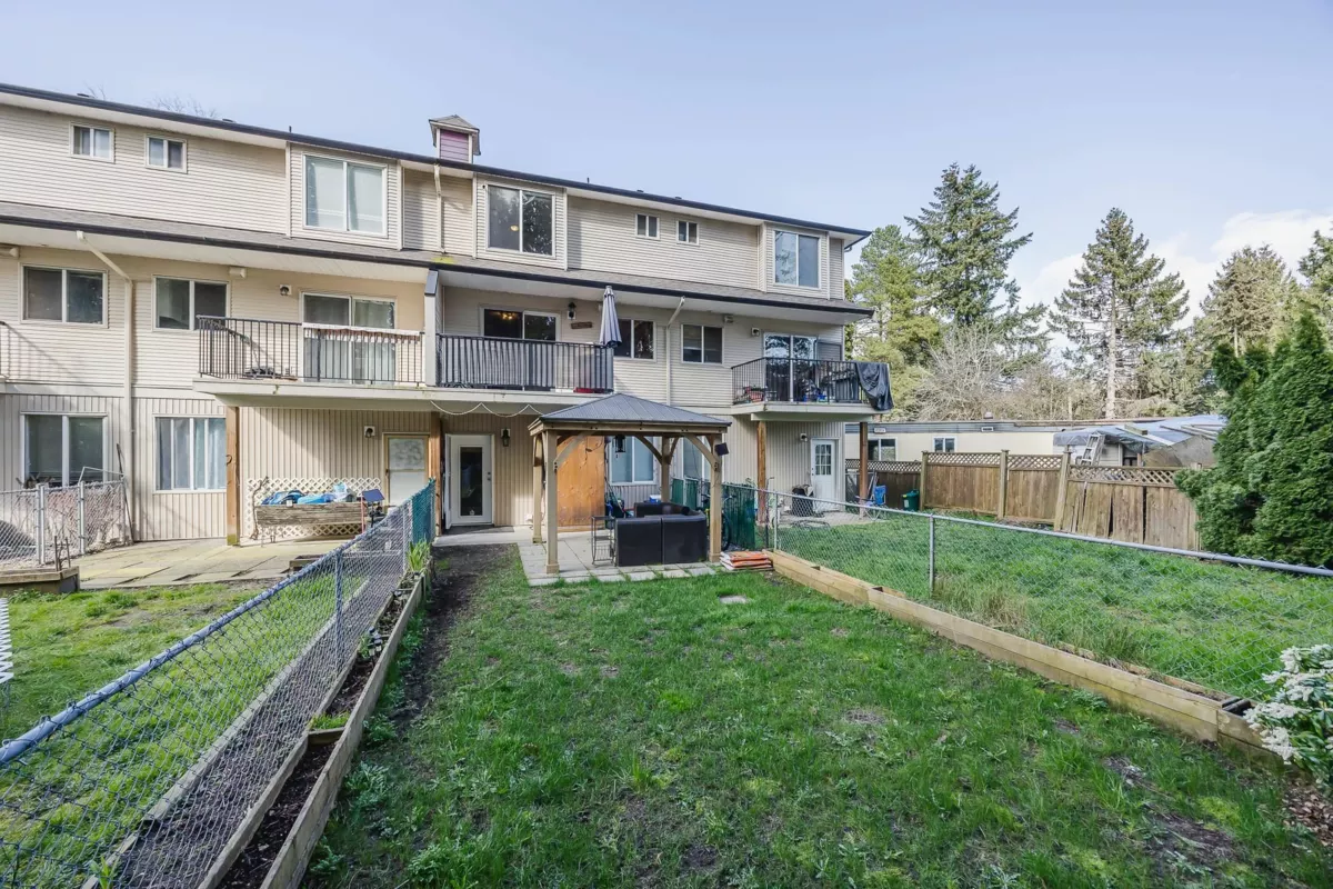 Community Amenities Photo (Clubhouse) of 7 46608 Yale Road, Chilliwack, BC